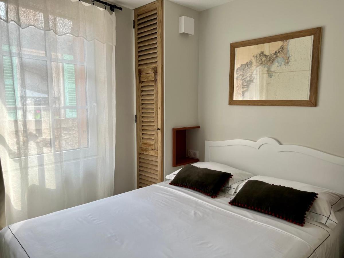 Bed and Breakfast Les Petits Volets 2 Antibes Exterior foto